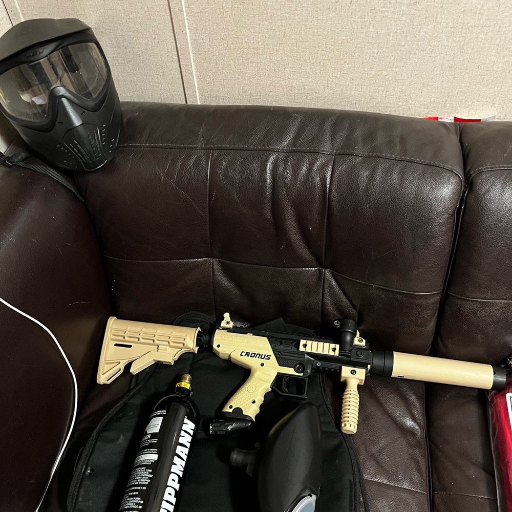 Tan Paintball Marker Set